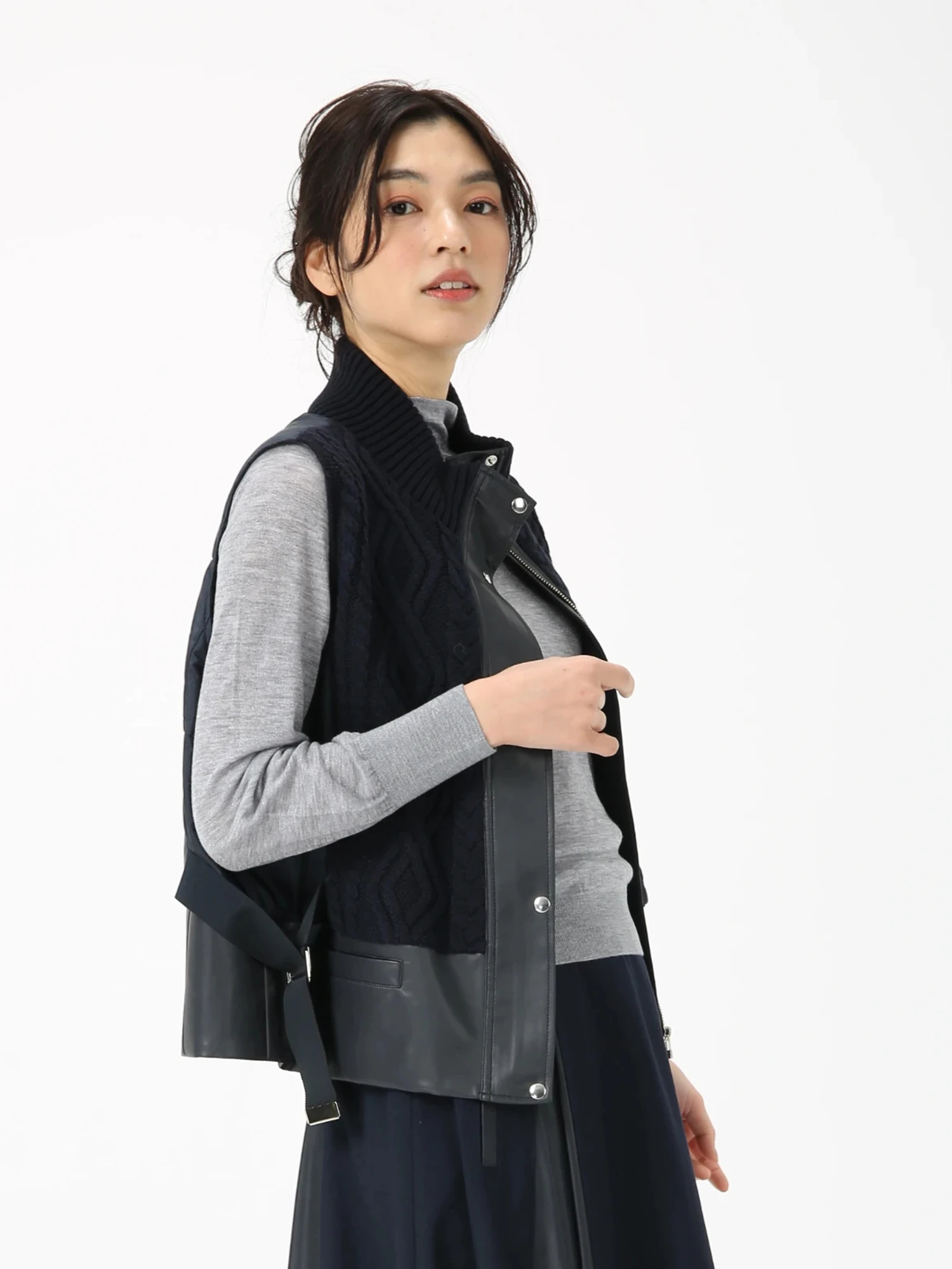 【PINORE ピノーレ】ロングジレ　ベージュ　サイズ38 PINORE ピノーレ】ロングジレ ベージュ サイズ38 （PINORE