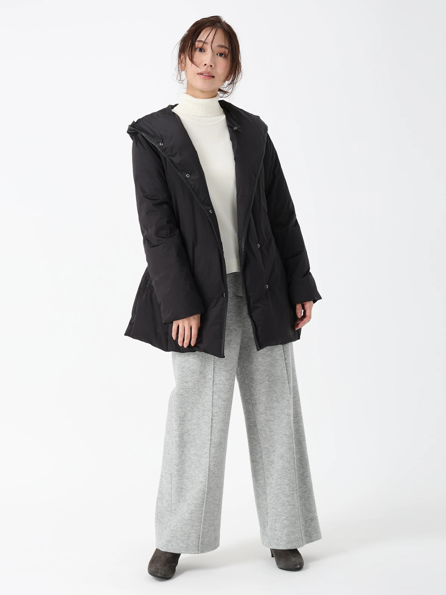 PINORE ピノーレ　株式会社キング　ダウンコート　美品 美品 PINORE ピノーレ ダウン コート フード 38 ネイビー キング