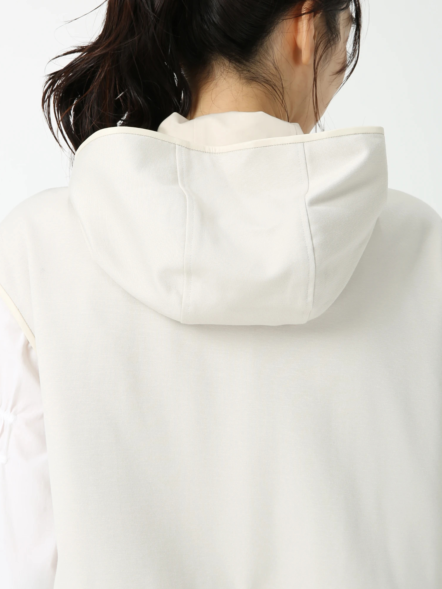 ヴィストロポンチ フーディ ジレ ベスト ｜ PINORE（ピノーレ）｜.K