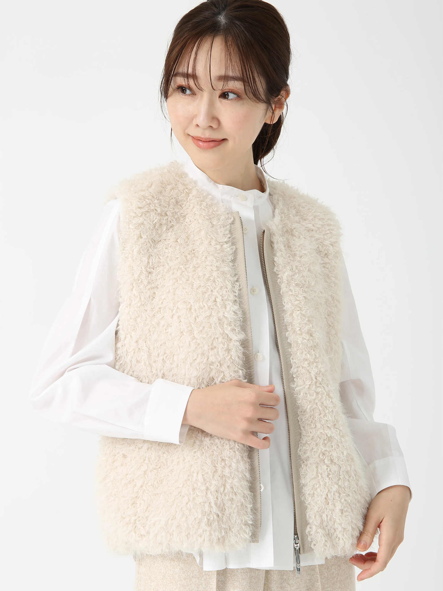 プレミアムファーゴート ジレ ベスト ｜ PINORE（ピノーレ）｜.K