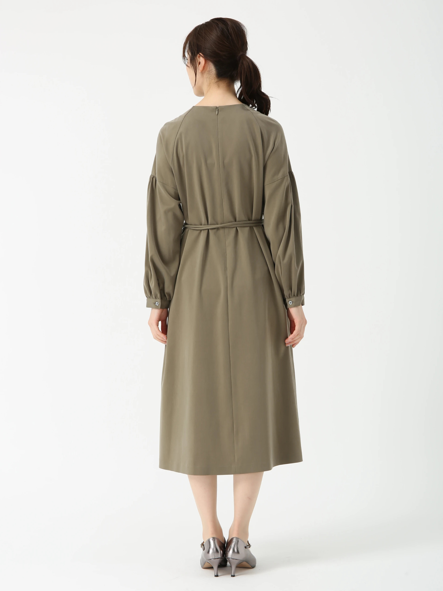 美品✨Rene 2022年 レディボウ ドレス ワンピース 36 グリーン系 キュプラサテン ストレッチ ドレス ワンピース ｜ PINORE（ピノーレ