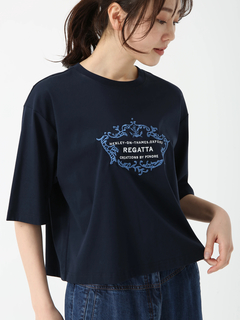PINORE(ピノーレ) |【カタログ掲載】エンブレムスムースカット Tシャツ