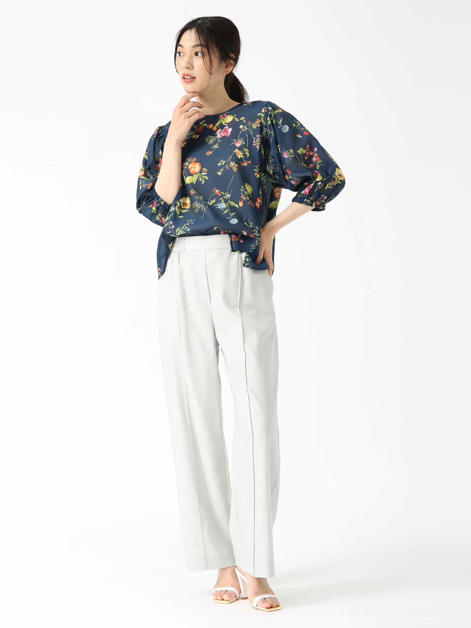 新品ピノーレPINOREチュニックブラウス9~11Flower¥49500