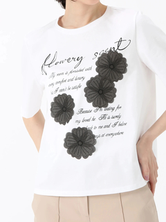 JUDY COLLECTION(ジュディコレクション) |【日本製】レリーフ フラワー Ｔシャツ