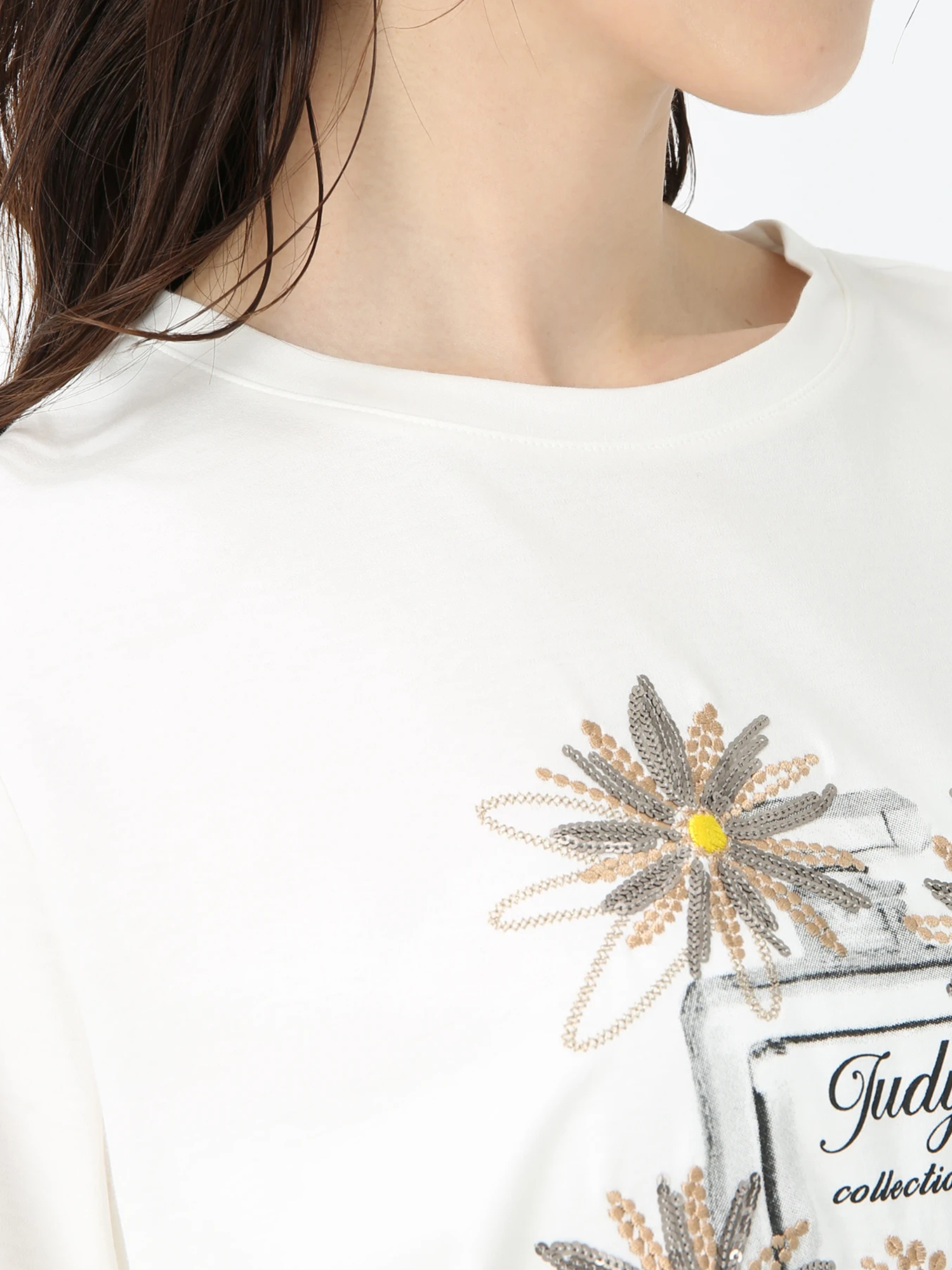 日本製】ラメパフューム Tシャツ プリントT 刺しゅう ｜ JUDY