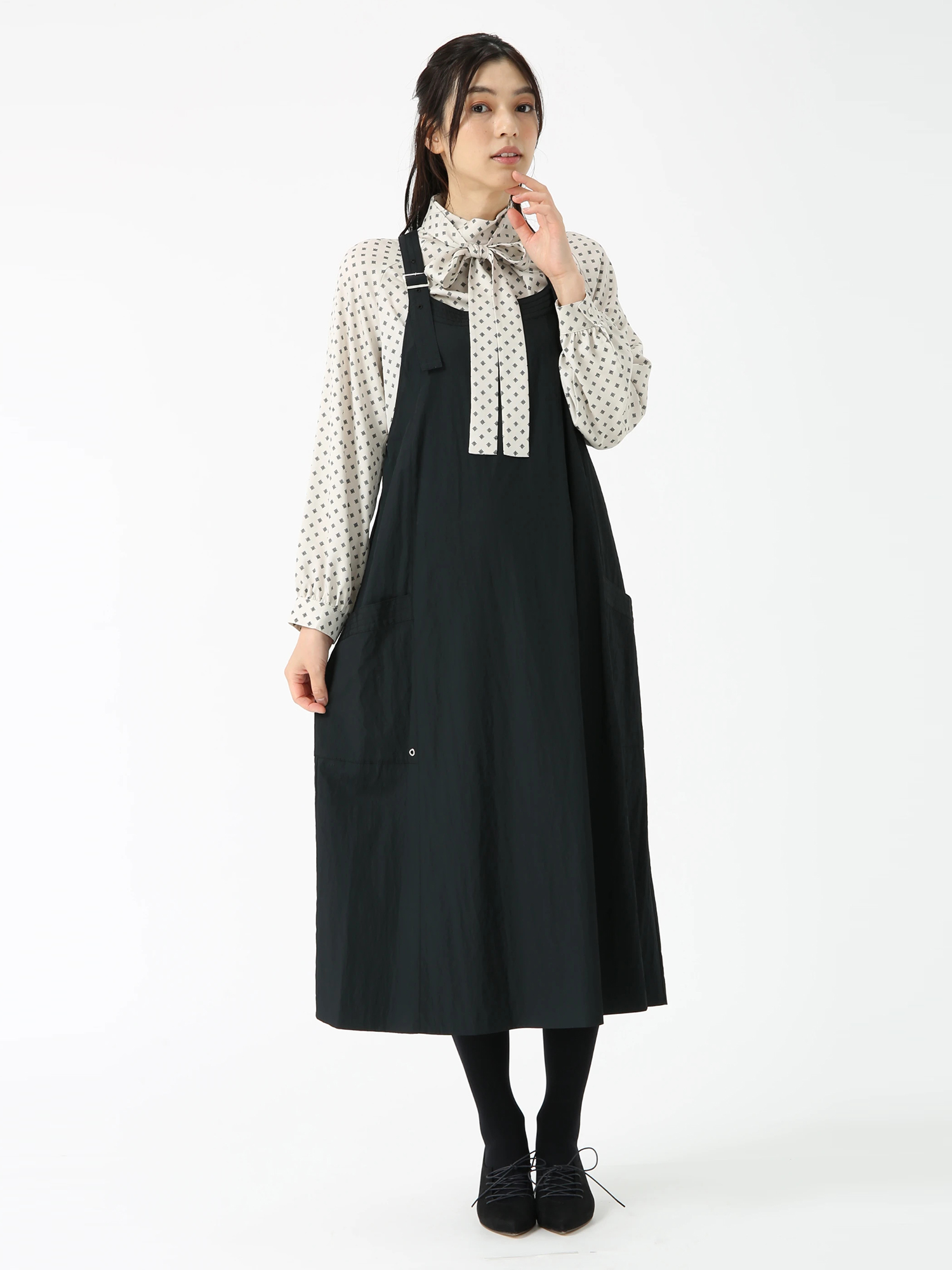 【美品】JUDY COLLECTION(ジュディ コレクション)パーカー　ピンク JUDY COLLECTION 2024 Autumn July-WEBCATALOG-ウェブカタログ