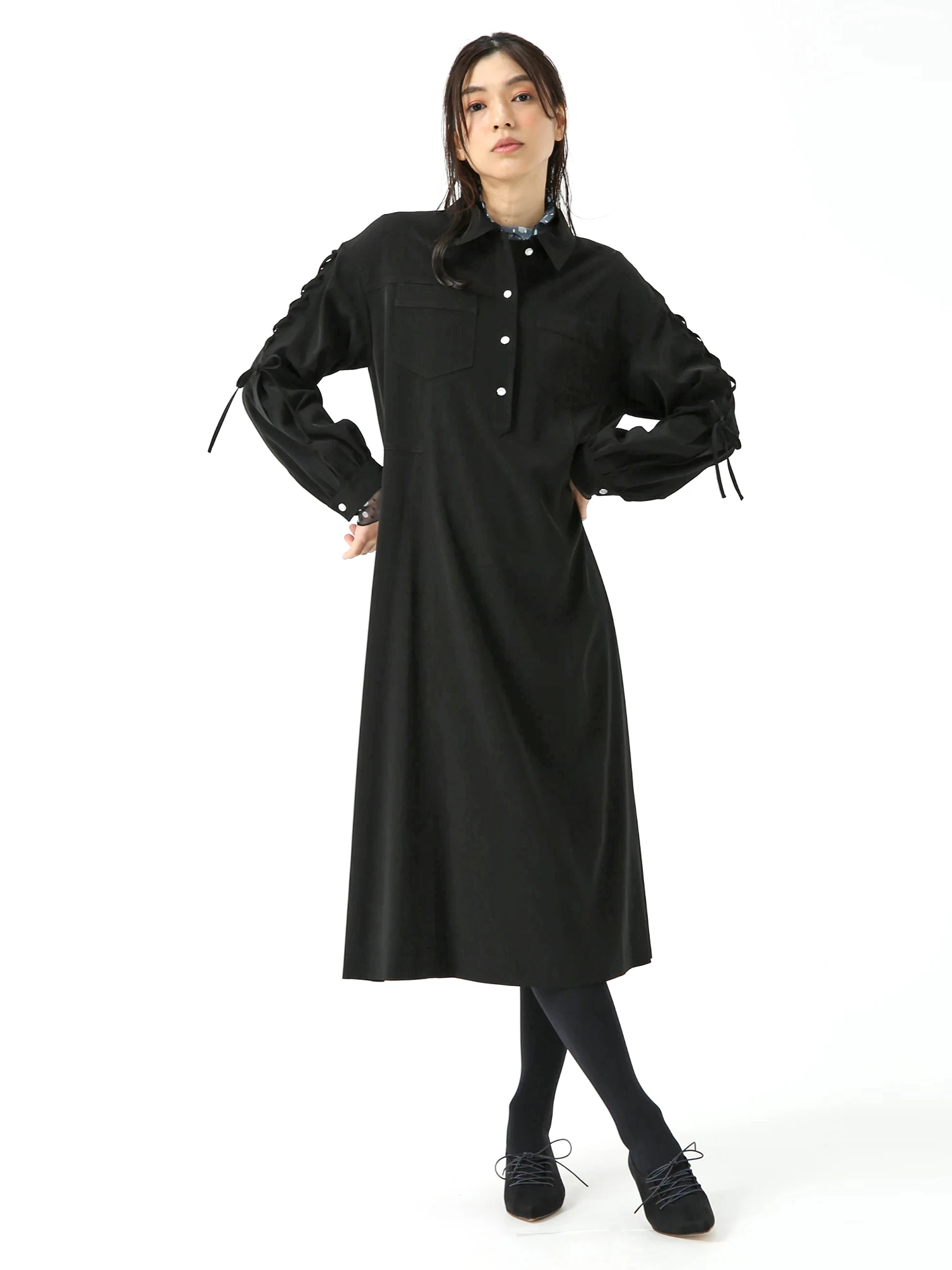 メグシー様ご予約品　　　　　未使用☆JUDY ジュディ☆ベルト付き膝丈ワンピース 大きいサイズ レディース 接触冷感ジオメトリック柄ボリューム