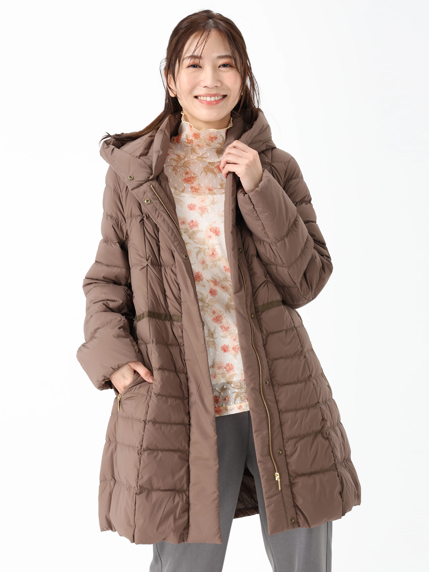 【MORABITO】ピンク ベージュ ピーコートダウン　クリーニング済み ゼログラヴィティ ダウン コート ｜ JUDY COLLECTION（ジュディ