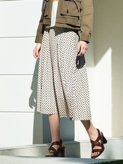 JUDY COLLECTION(ジュディコレクション) |【カタログ掲載】ステンドジオメ／ウィスパーフルールプリント スカート