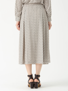 JUDY COLLECTION(ジュディコレクション) |【カタログ掲載】ステンドジオメ／ウィスパーフルールプリント スカート