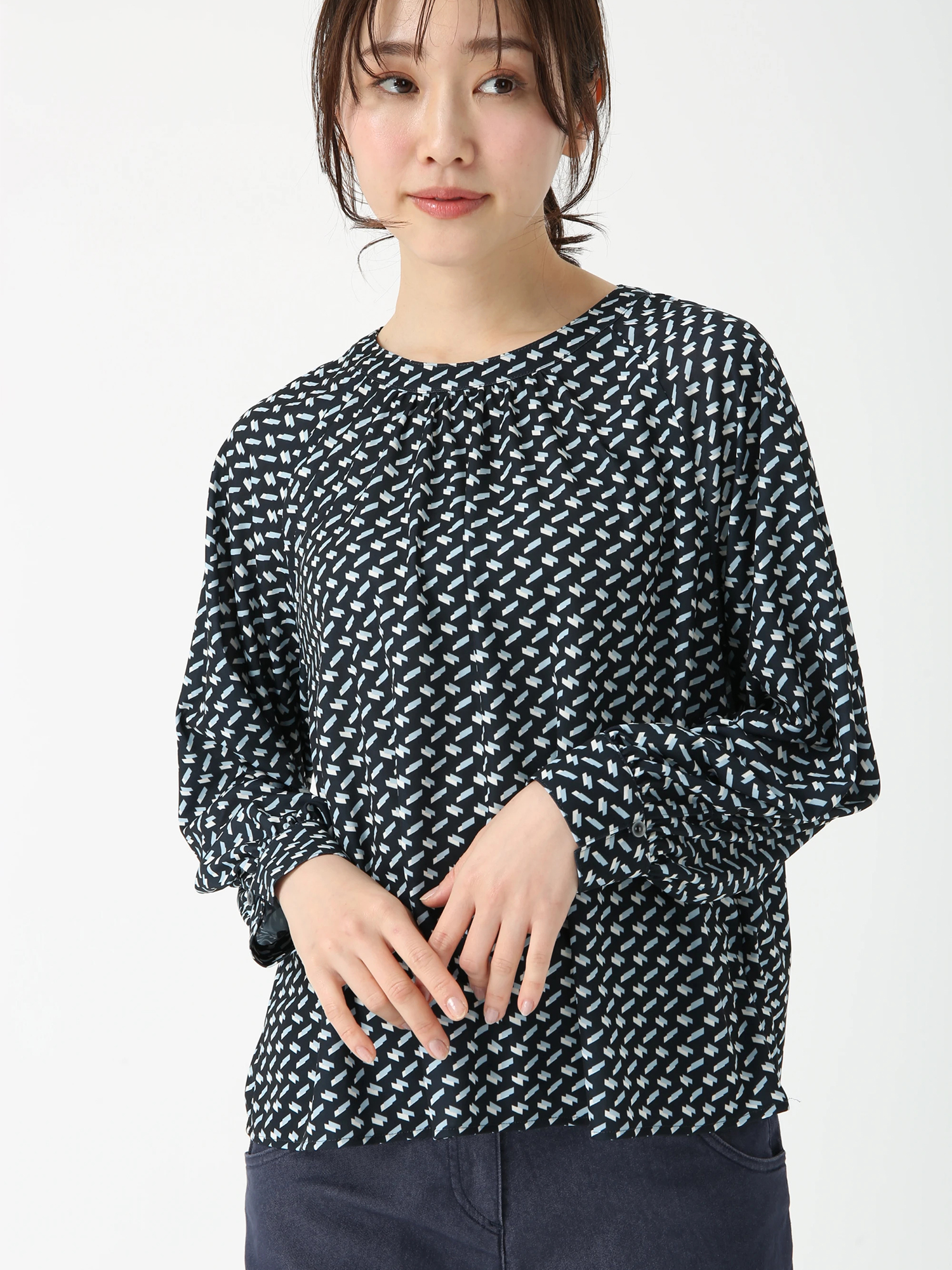 今期購入・定価39,600円★ジュディ JUDY 春にぴったりなブラウス 38 今期購入・定価39,600円☆ジュディ JUDY 春にぴったりなブラウス 38