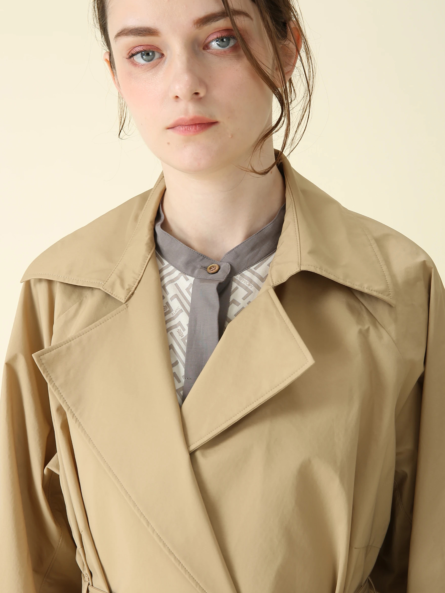 ラミネート 撥水 トレンチコート ｜ MORABITO BLANC（モラビトブラン