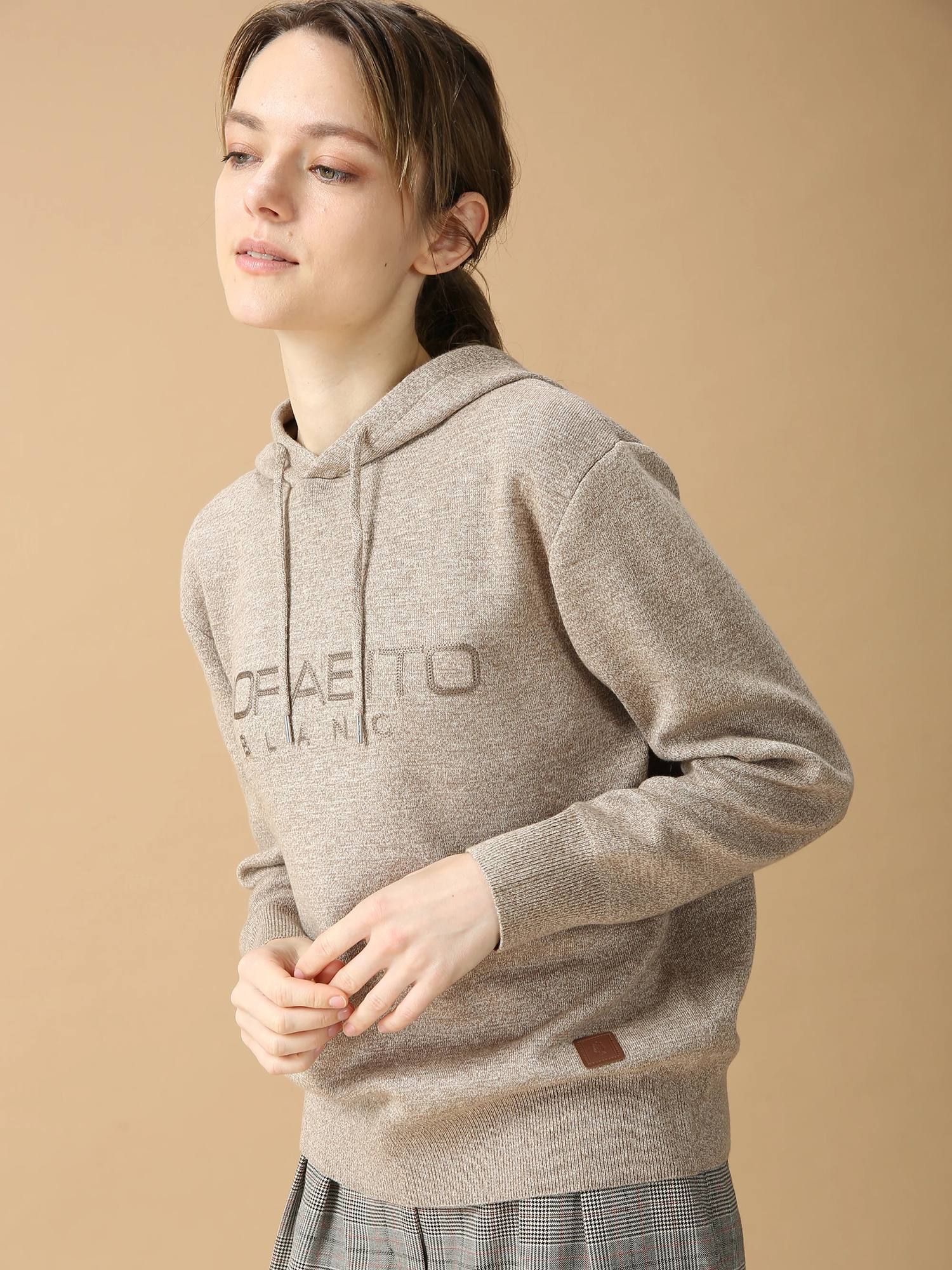 アクリモッサ ロゴ セーター ニット フーディ パーカー ｜ MORABITO