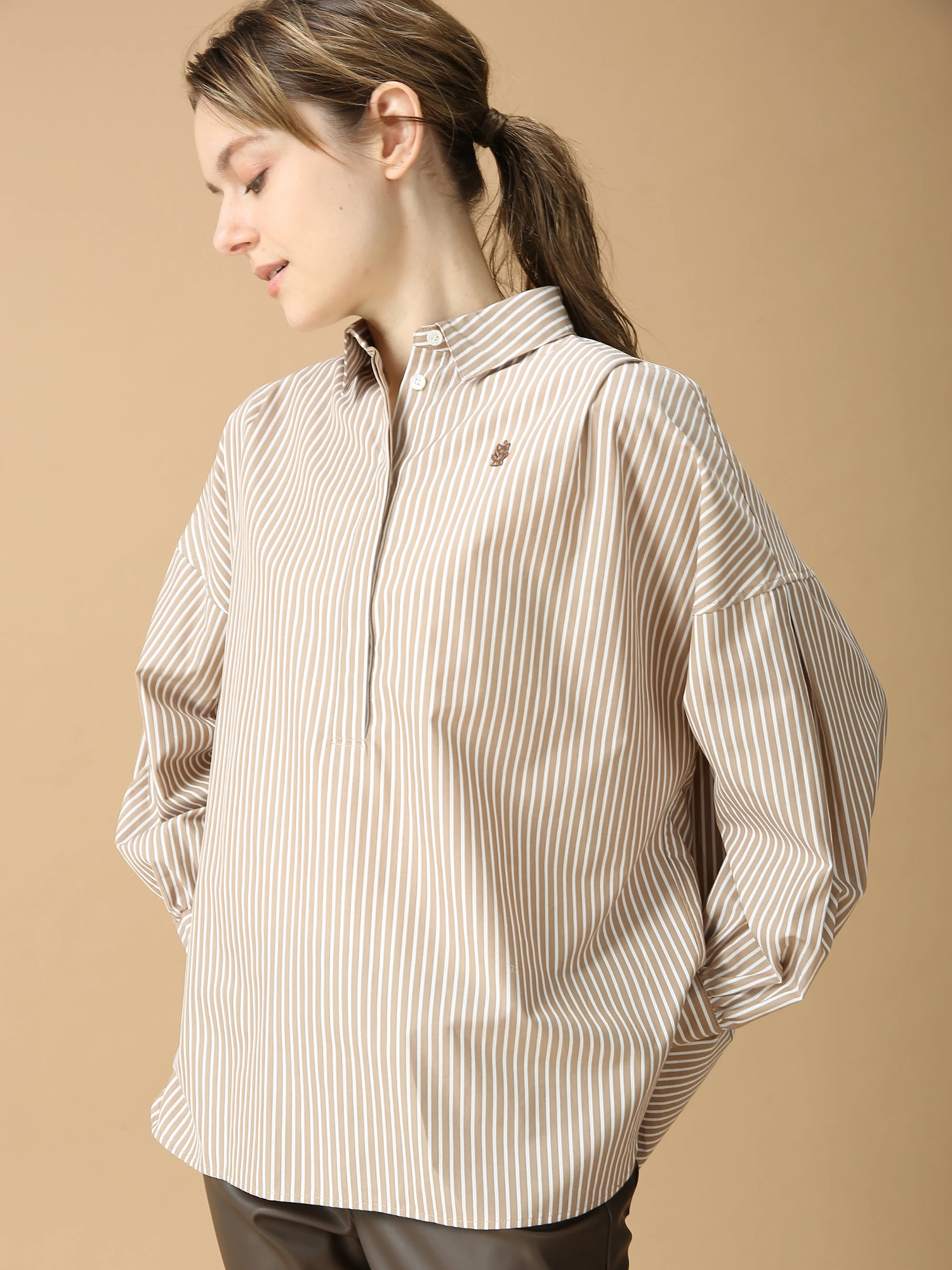 MORABITO BLANC モラビト シドグラスストライプブラウス MORABITO BLANC モラビト シドグラスストライプブラウス