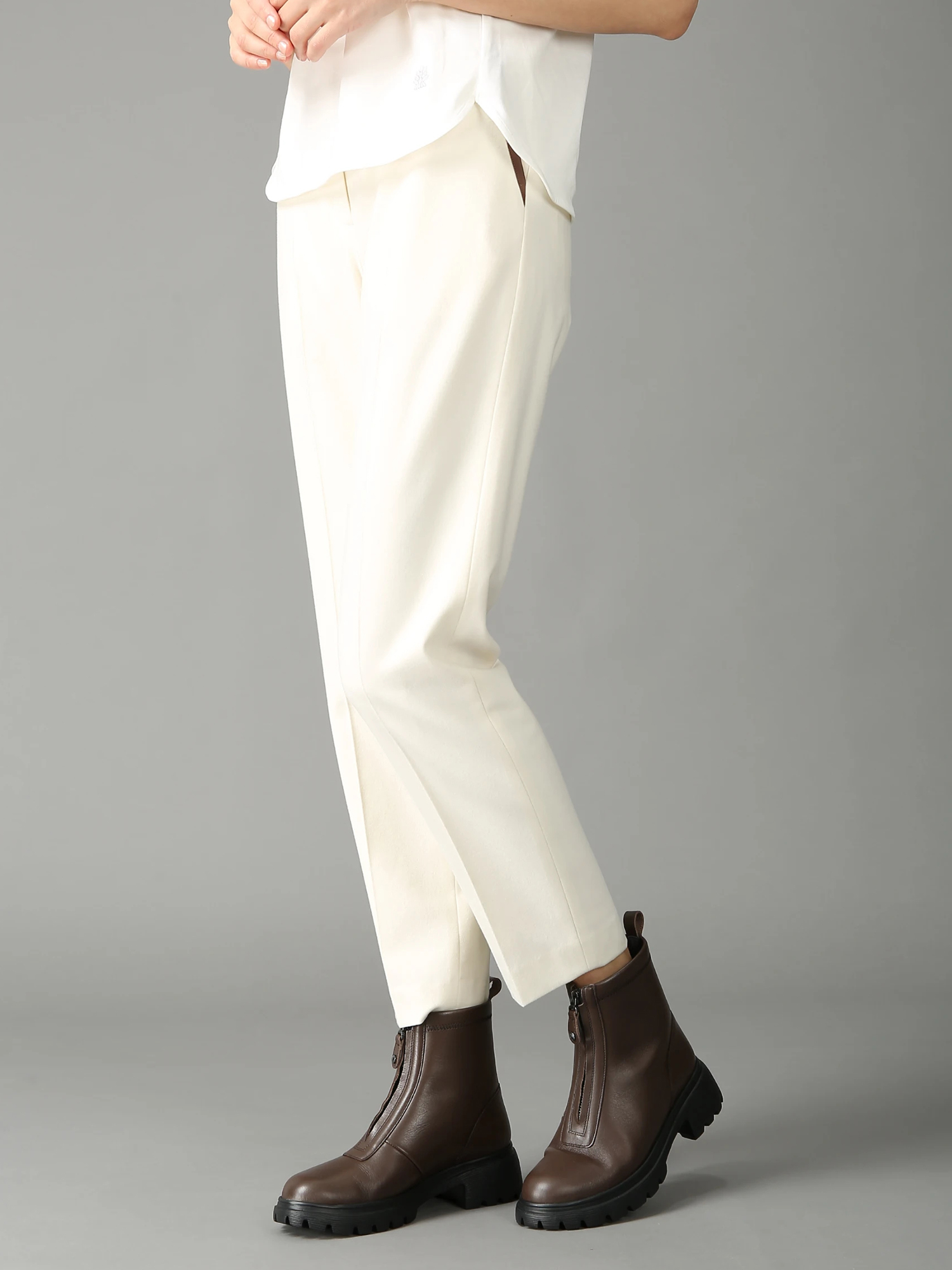 新品未使用　MORABITO モラビトブラン　バルーンパンツ エクラ掲載】 ボサイドキモウ パンツ ｜ MORABITO BLANC