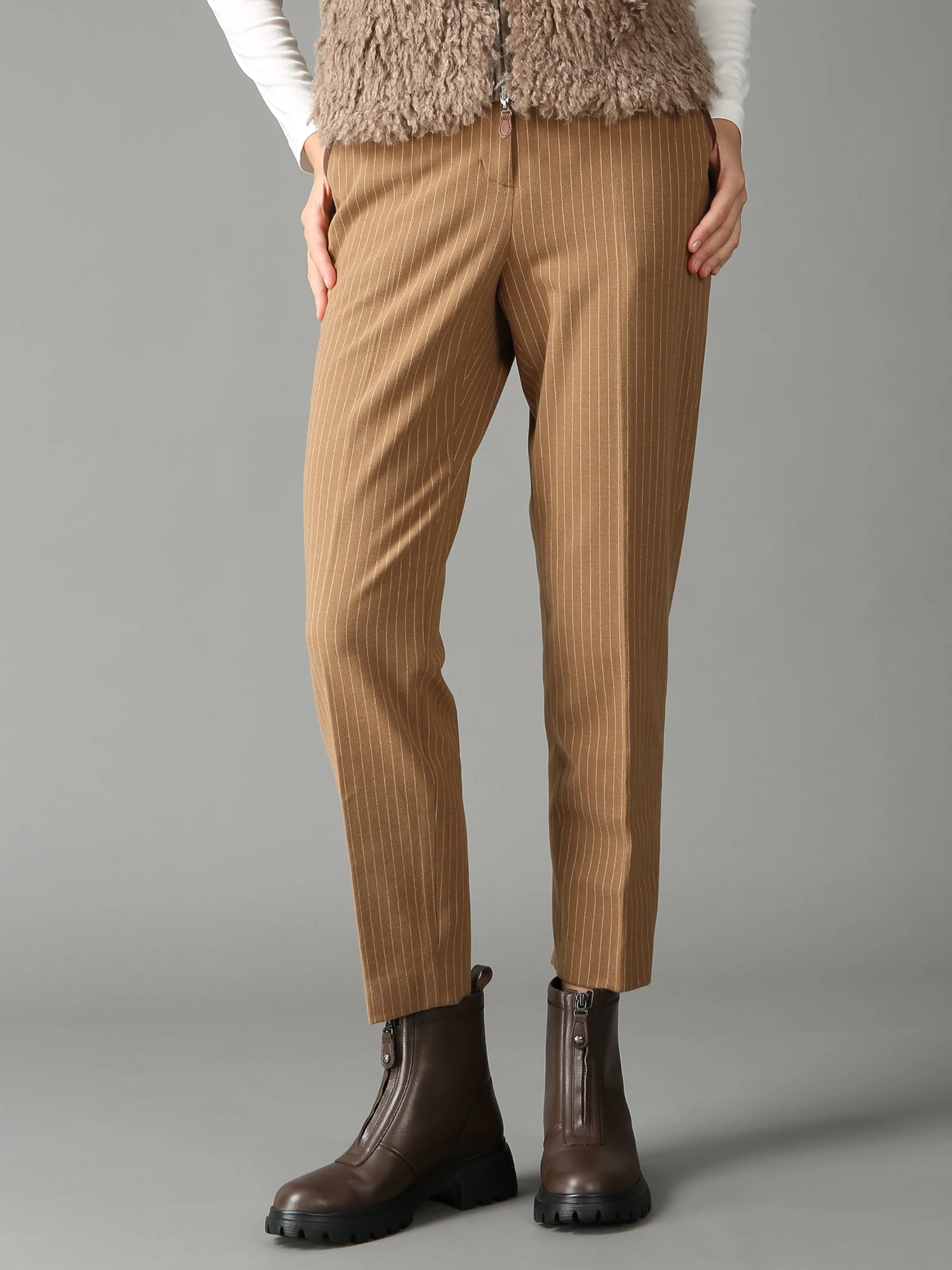 MORABITO BLANC モラビトブラン　モラビト　麻　パンツ　牛革 MORABITO BLANC モラビトブラン モラビト 麻 パンツ 牛革