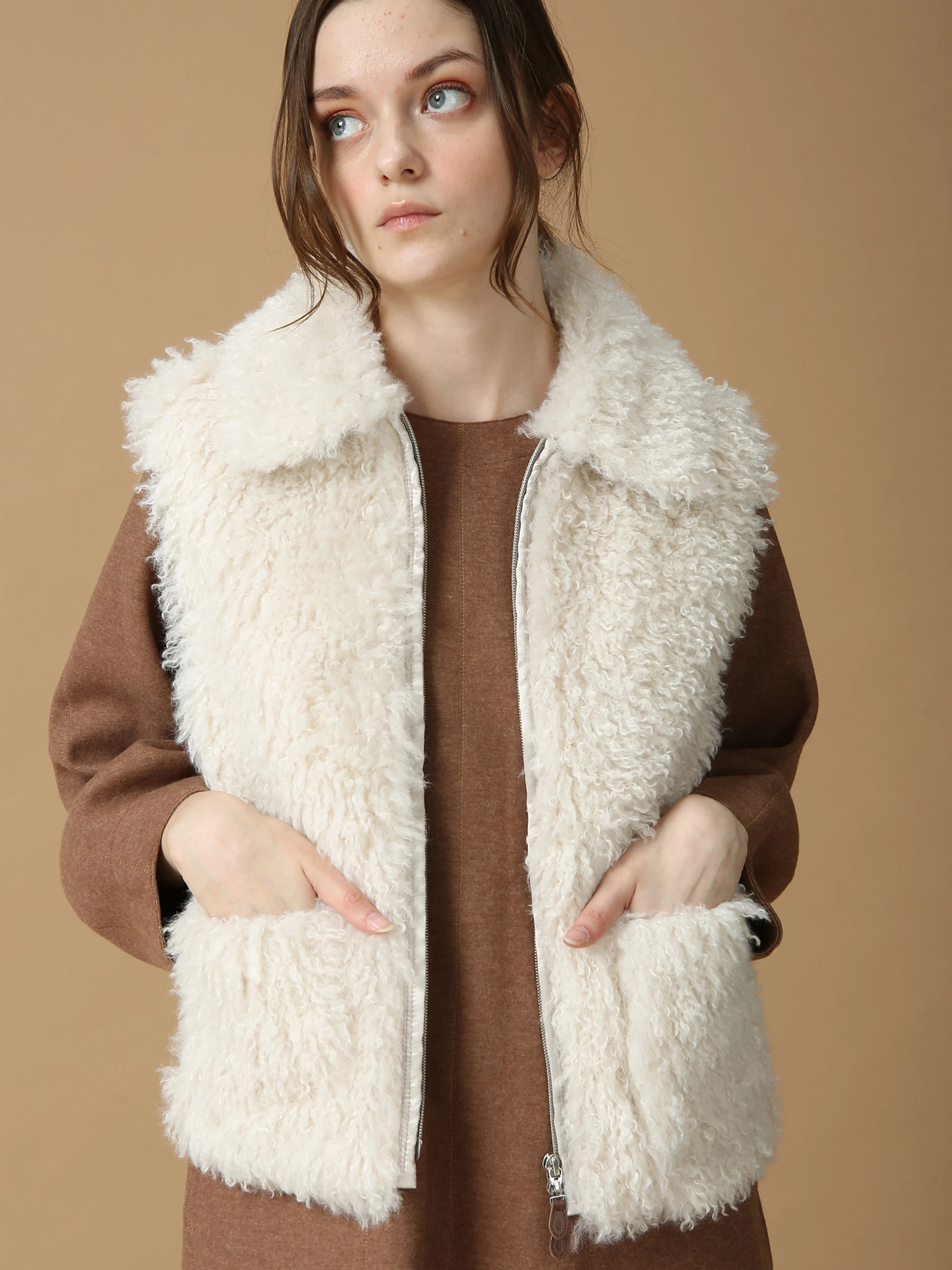 ファーベスト　ジレ　 モニーレ 楽天市場】MONiLE モニーレ ファーベスト 040202 レディース