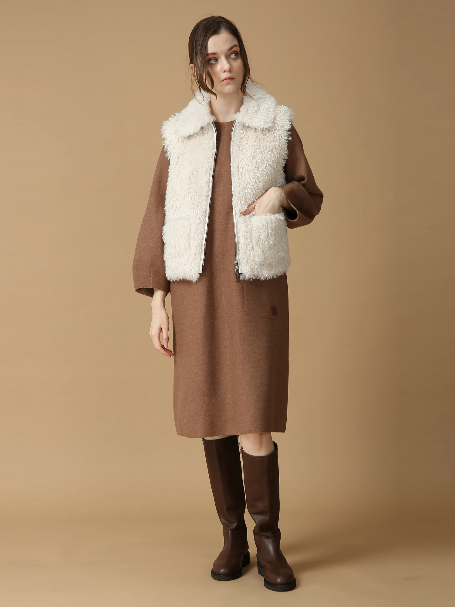 ファーベスト　ジレ　 モニーレ 楽天市場】【10/30限定・最大2万円OFFクーポン配布中】MONiLE