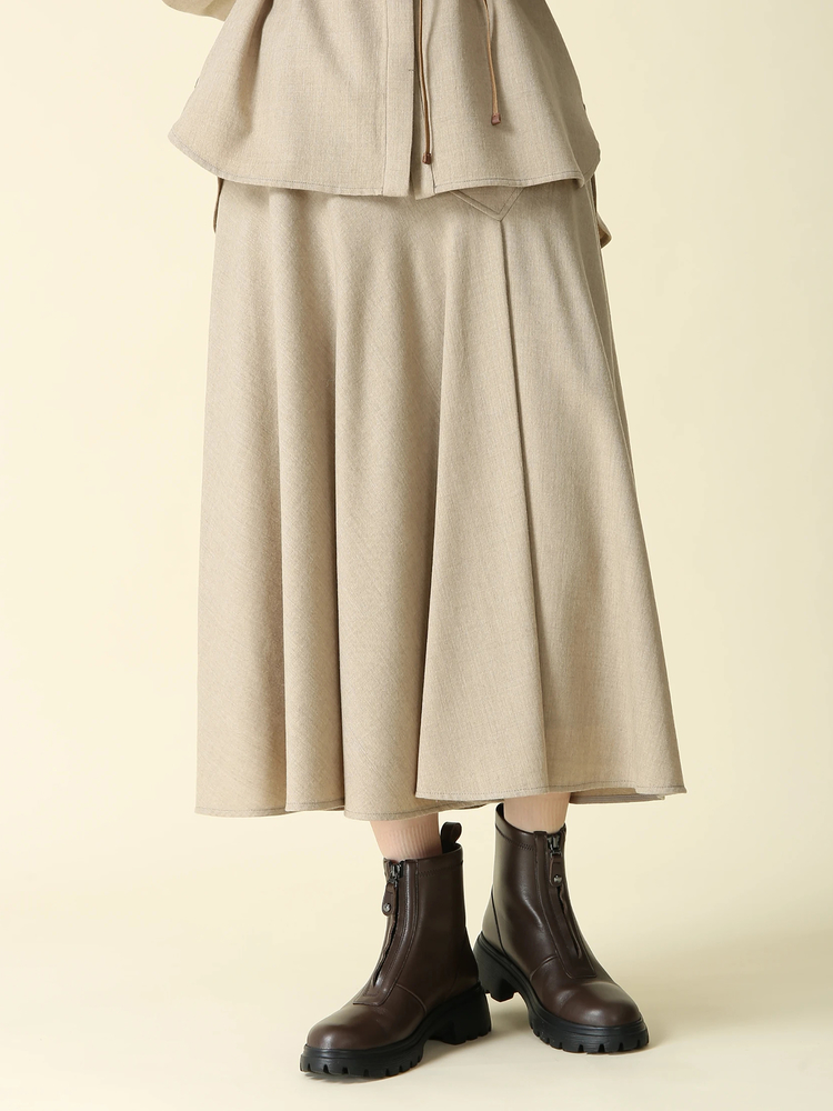 新品✨MORABITO PREMIERE モラビト人工皮革スカート121,000 新品✨MORABITO PREMIERE モラビト人工皮革スカート121,000 新品