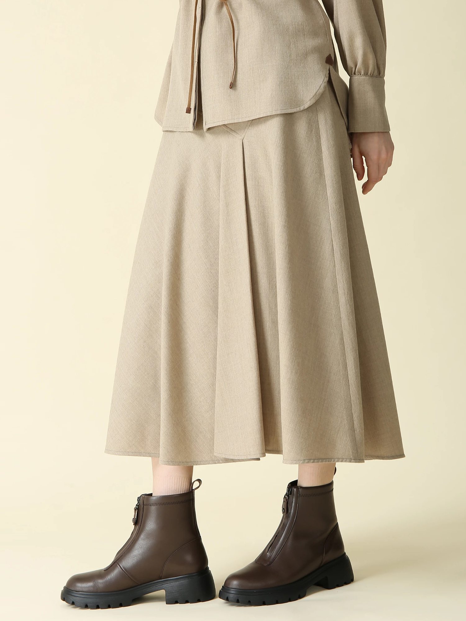 アンリセミフラノスカート ｜ MORABITO BLANC（モラビトブラン）｜.K