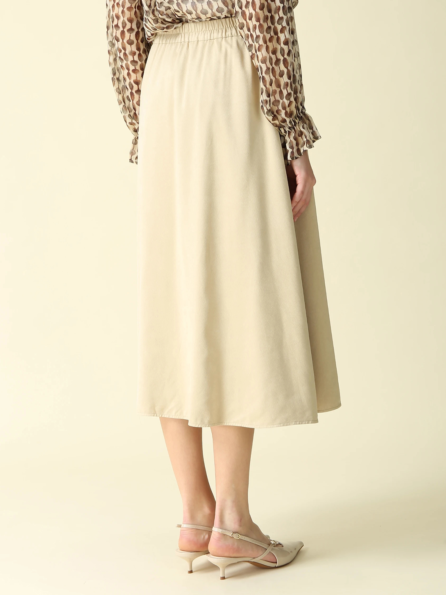 ビジューフェイクスウェード スカート ｜ MORABITO BLANC（モラビト