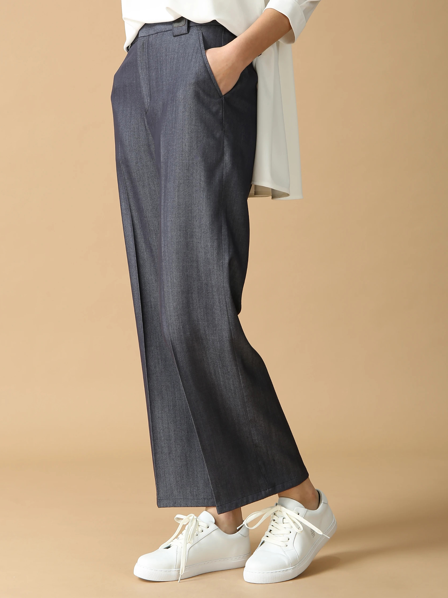 タグ付新品　MORABITO BLANAC モラビトブラン　デニムブラウス タグ付 MORABITO BLANAC モラビトブラン デニムブラウスM・MORABITO