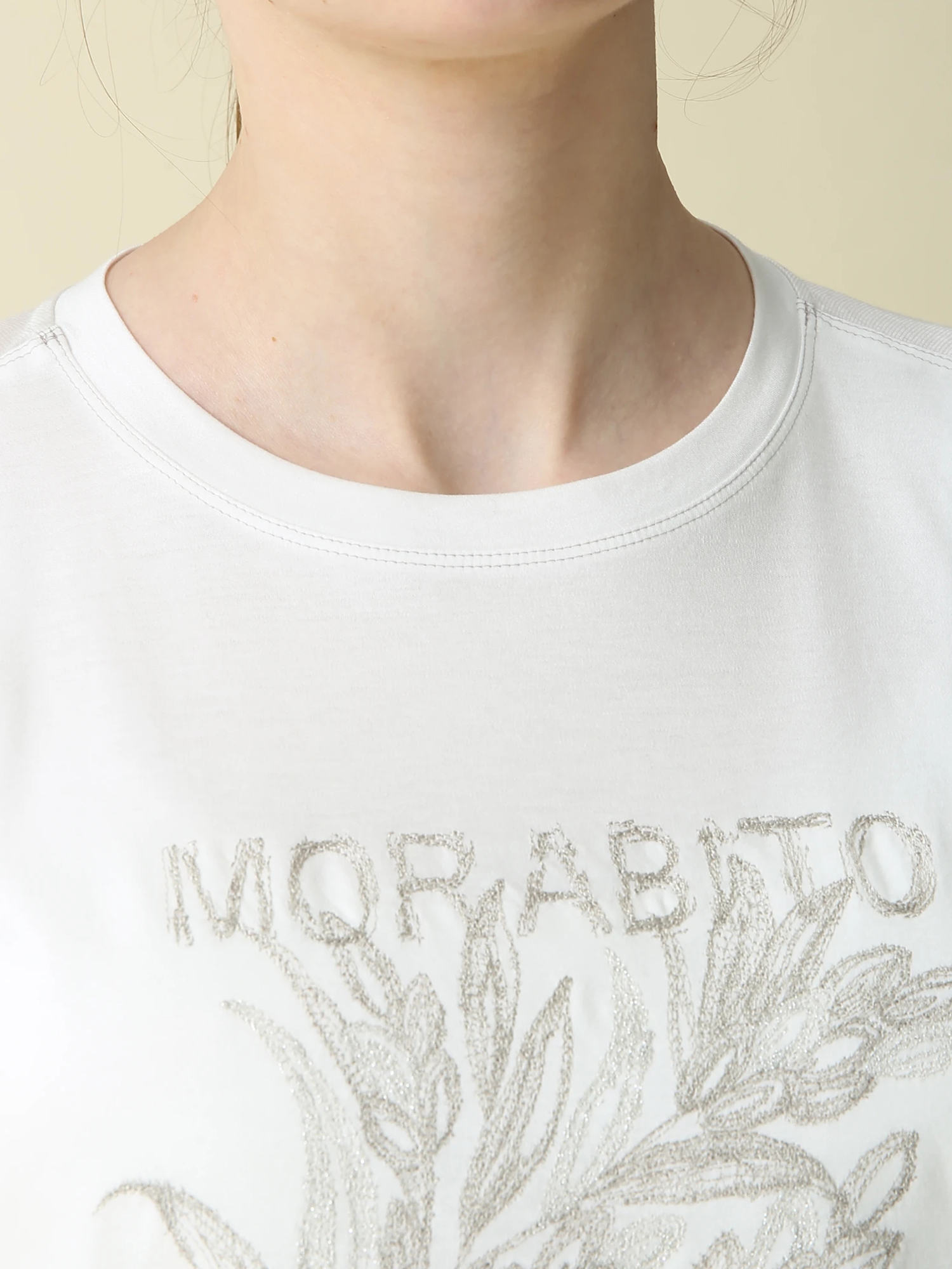 予約】ラメ糸刺しゅう ギザリヨセルスムース カットソー Tシャツ