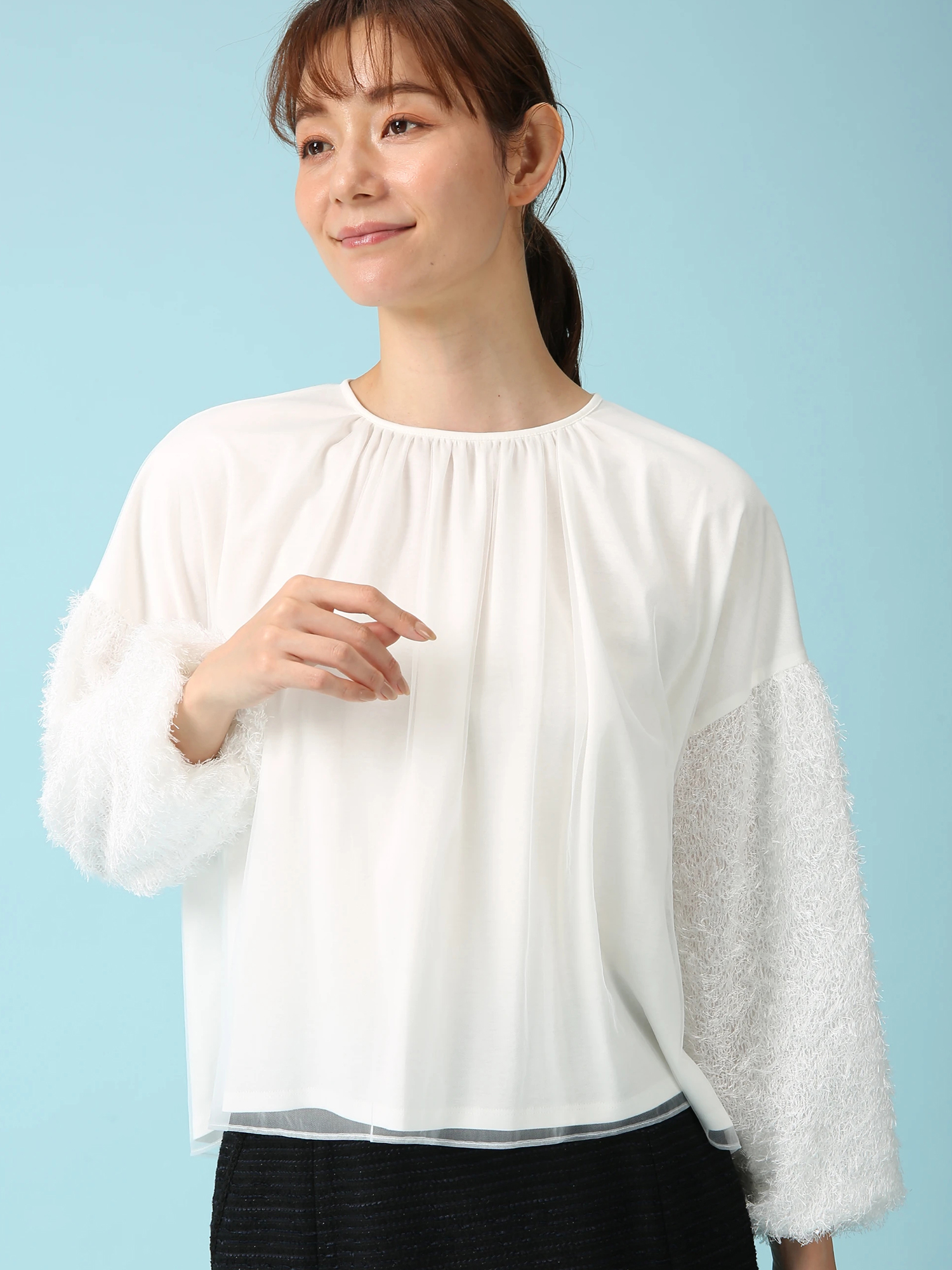 美品モラビトスペル★ ビーズ装飾 黒オーバーサイズトップス40サイズ 美品モラビトスペル☆ ビーズ装飾 黒オーバーサイズトップス40