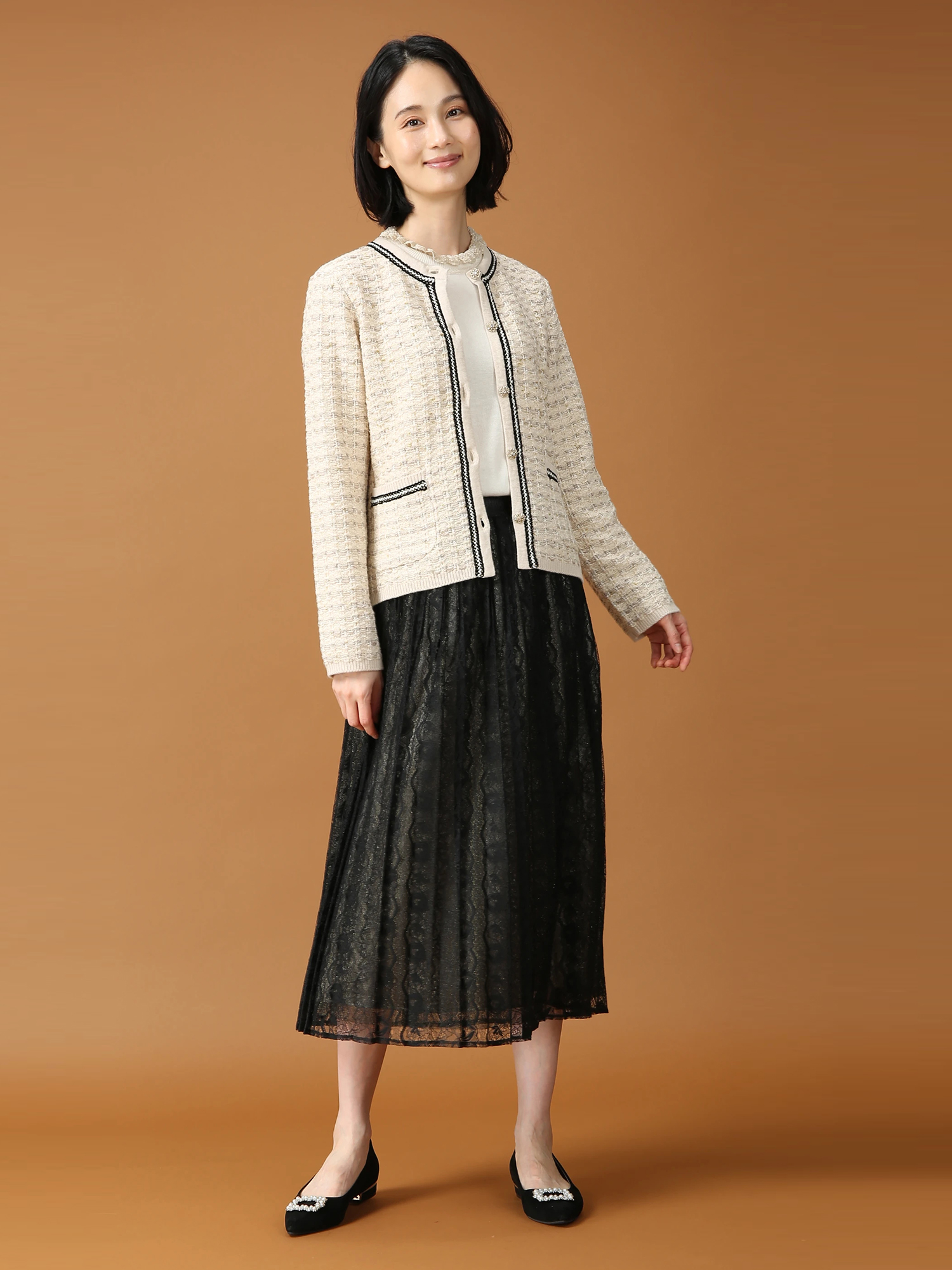 モラビトスペル　レースカーディガン　タグ付新品未使用 【定価58.300円】 モラビトスペル レースカーディガン タグ付新品未使用 【定価