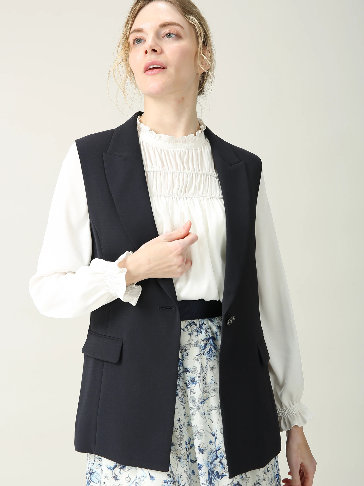 MORABIT 美品　モラビトスペル　38 ベスト・ジレ ウルマ ストレッチ トレンチコート ｜ MORABITO SPELL（モラビト
