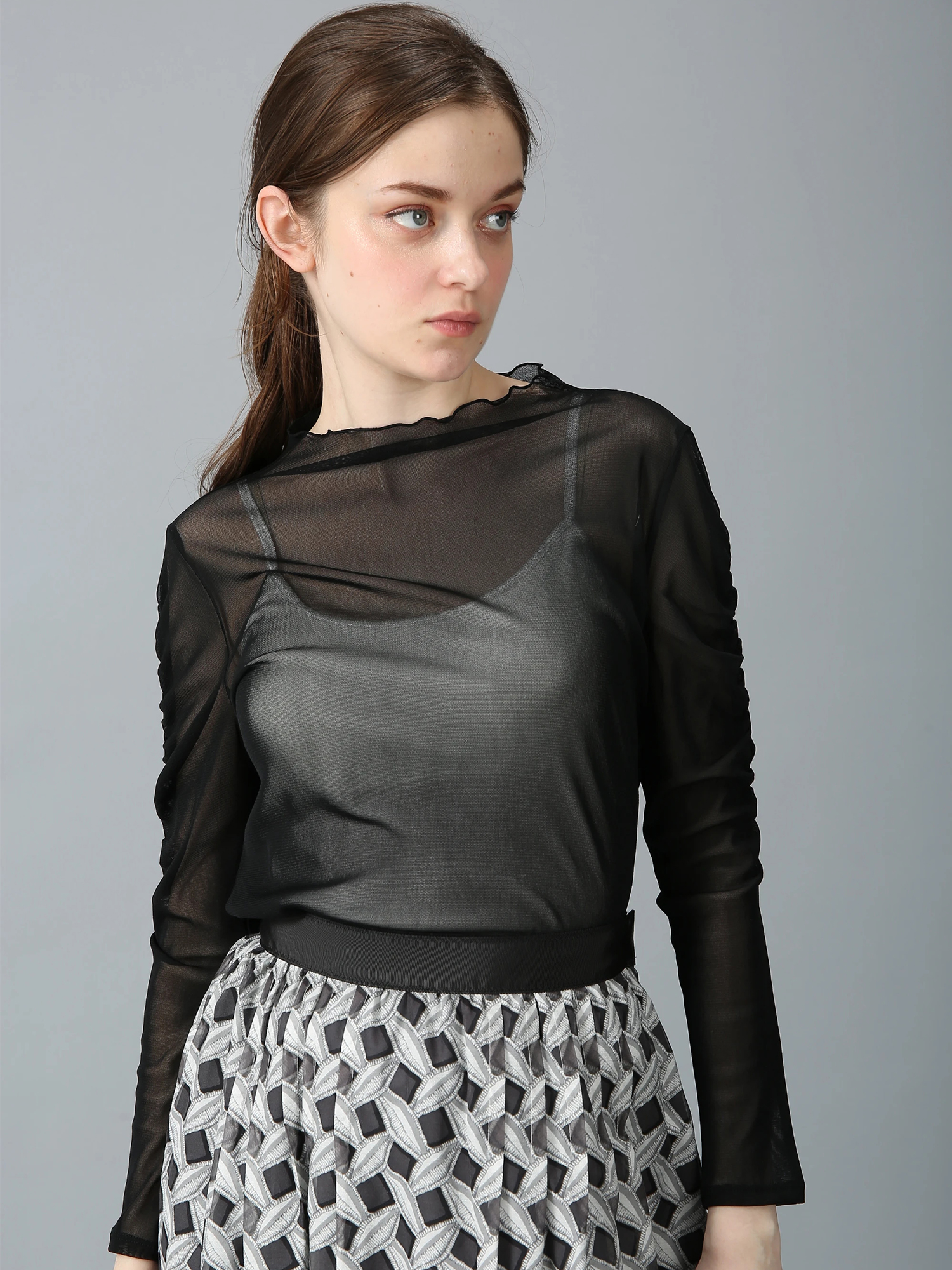 日本製】ナイロン チュール ソフト プルオーバー ｜ MORABITO SPELL