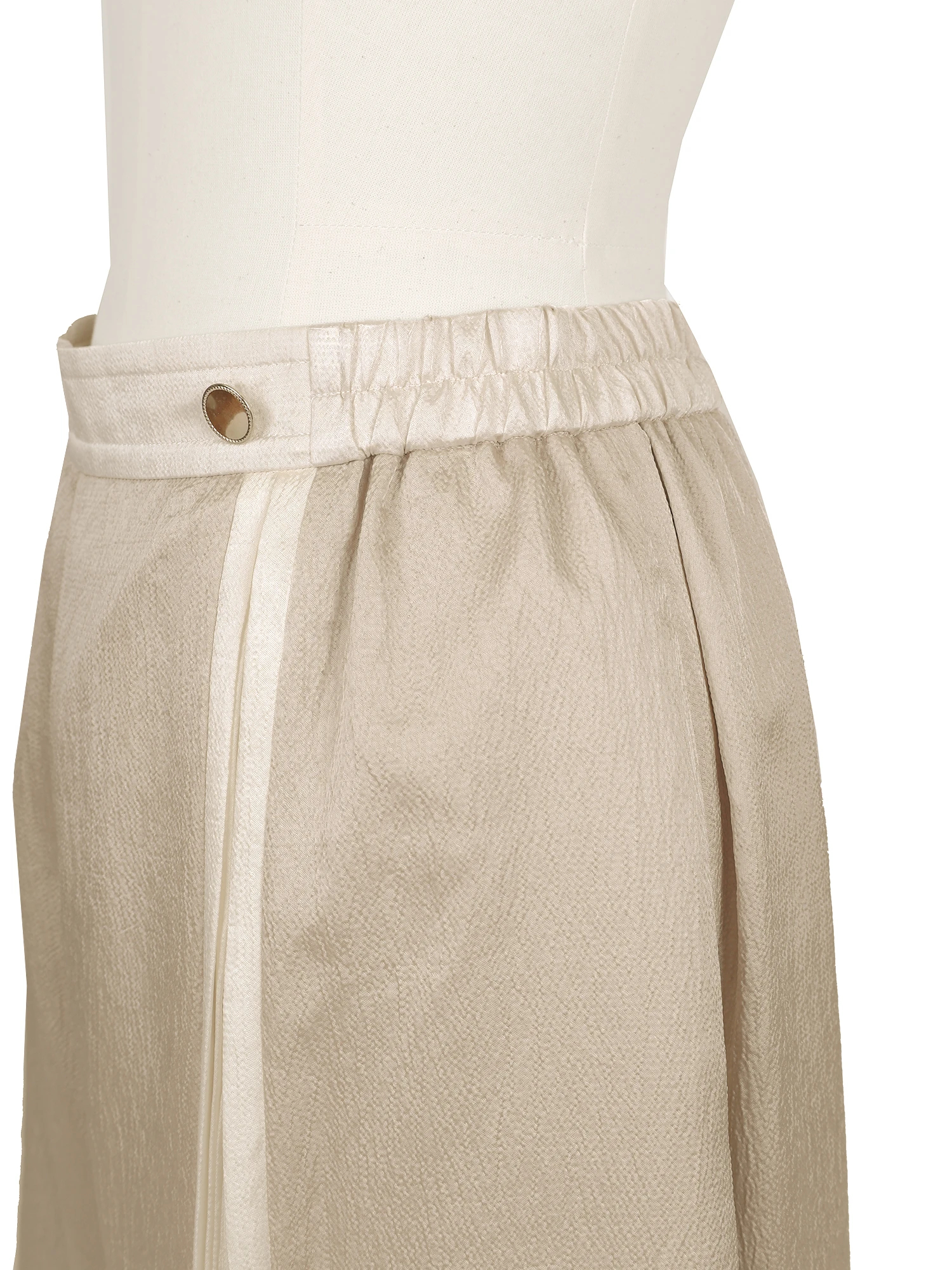 セシェクレープサテン パンツ ｜ MORABITO SPELL（モラビトスペル