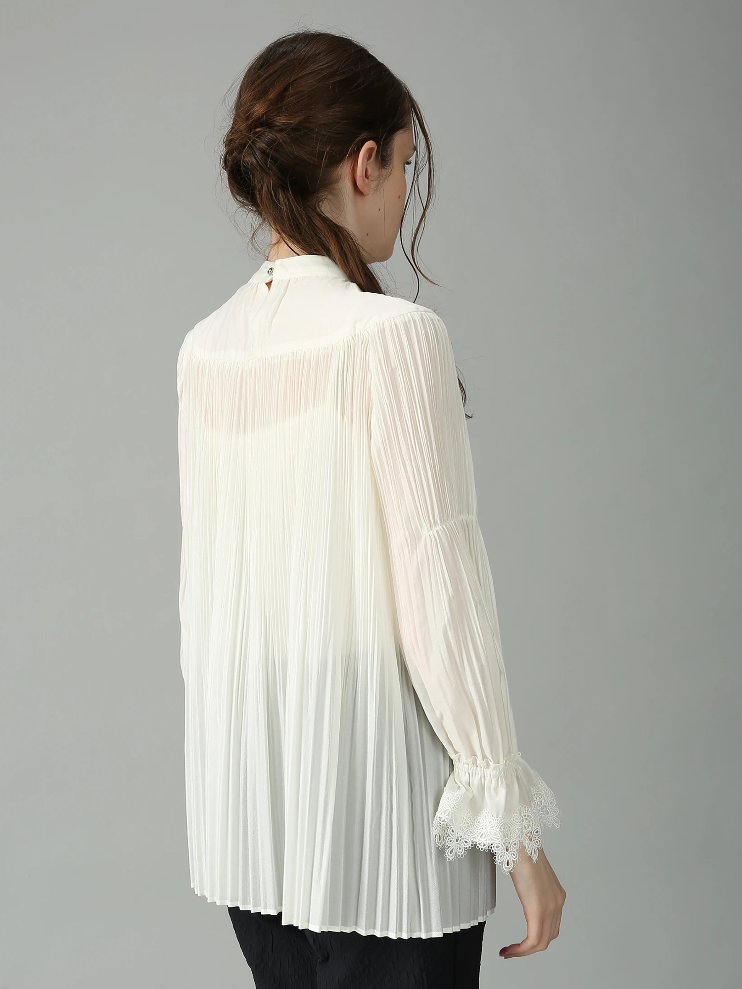 フローラルロープ ブラウス シャツ ｜ MORABITO SPELL（モラビトスペル