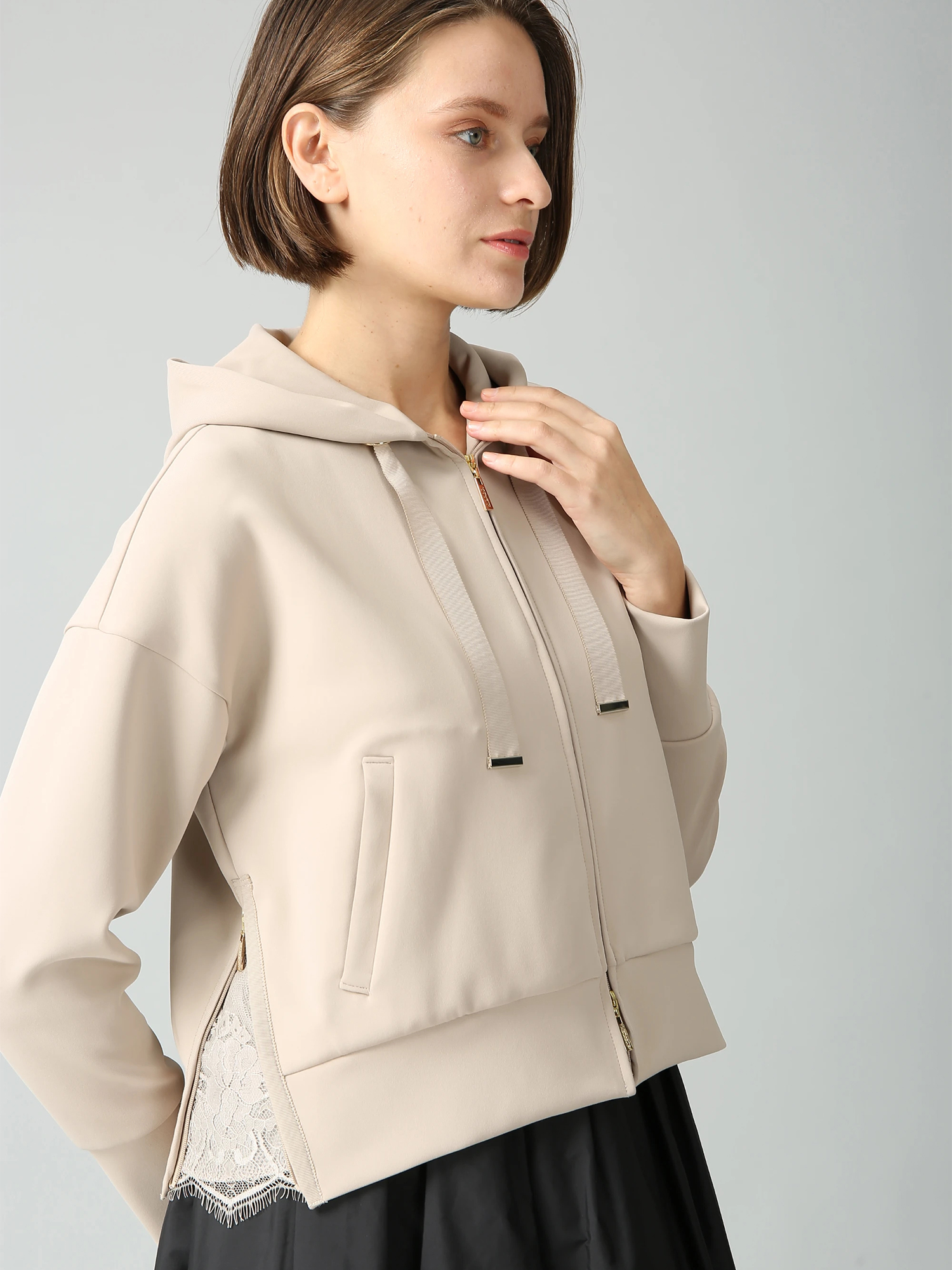 MORABITO*モラビト グレージュ色 フード付きパーカー トレーナー 38