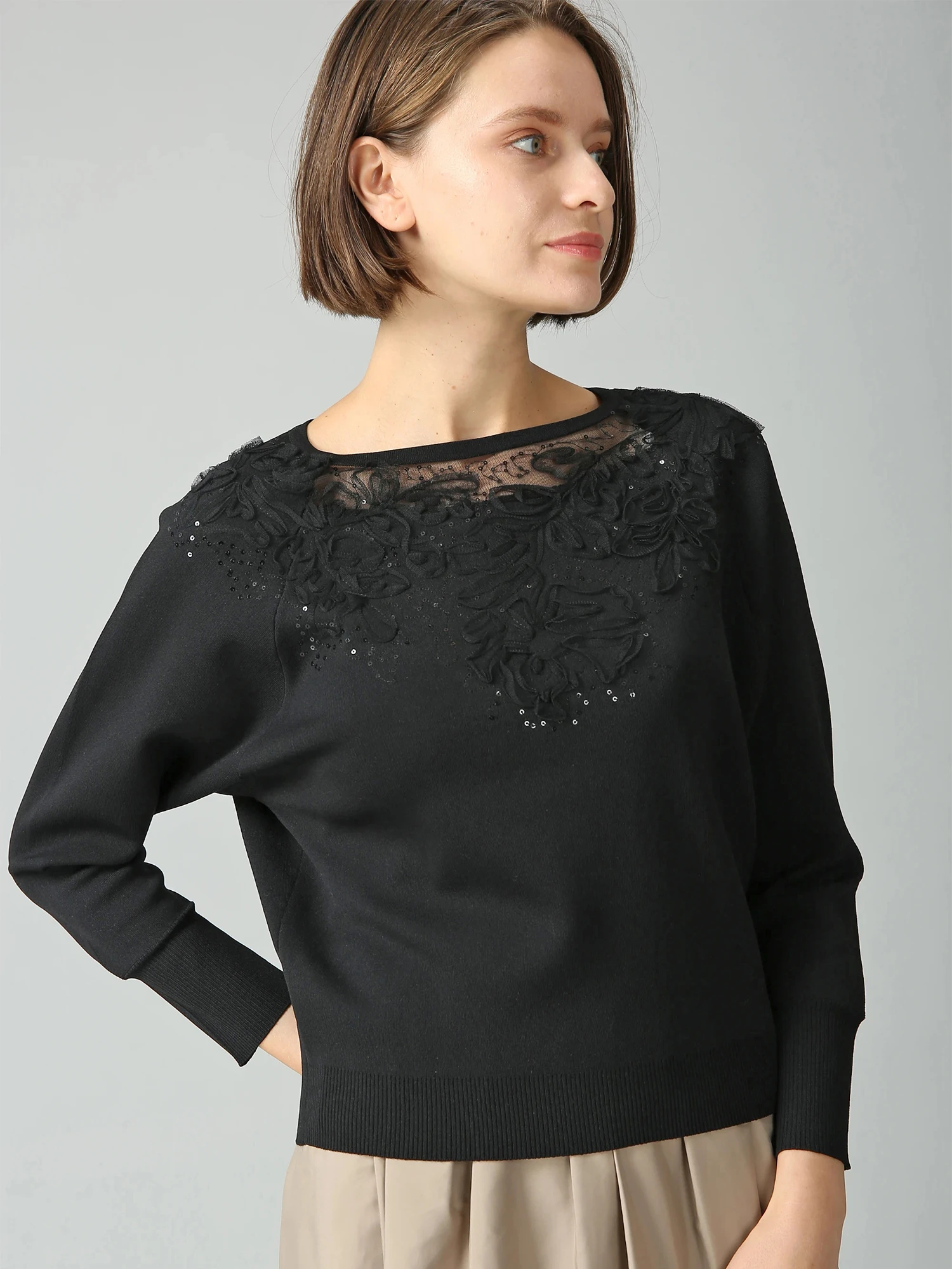 ハーモニーエンブロイダリー ニット セーター ｜ MORABITO SPELL