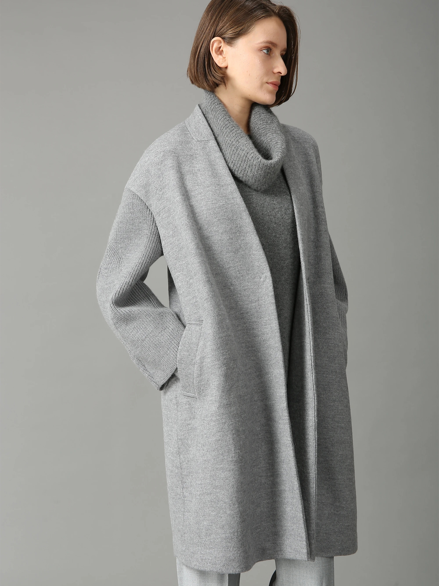 モラビト　定価１０万　スライバーニットボアコート　グレージュ　上品エレガント　M エクラ掲載】【日本製】 フェスタ ウール コート ｜ MORABITO SPELL