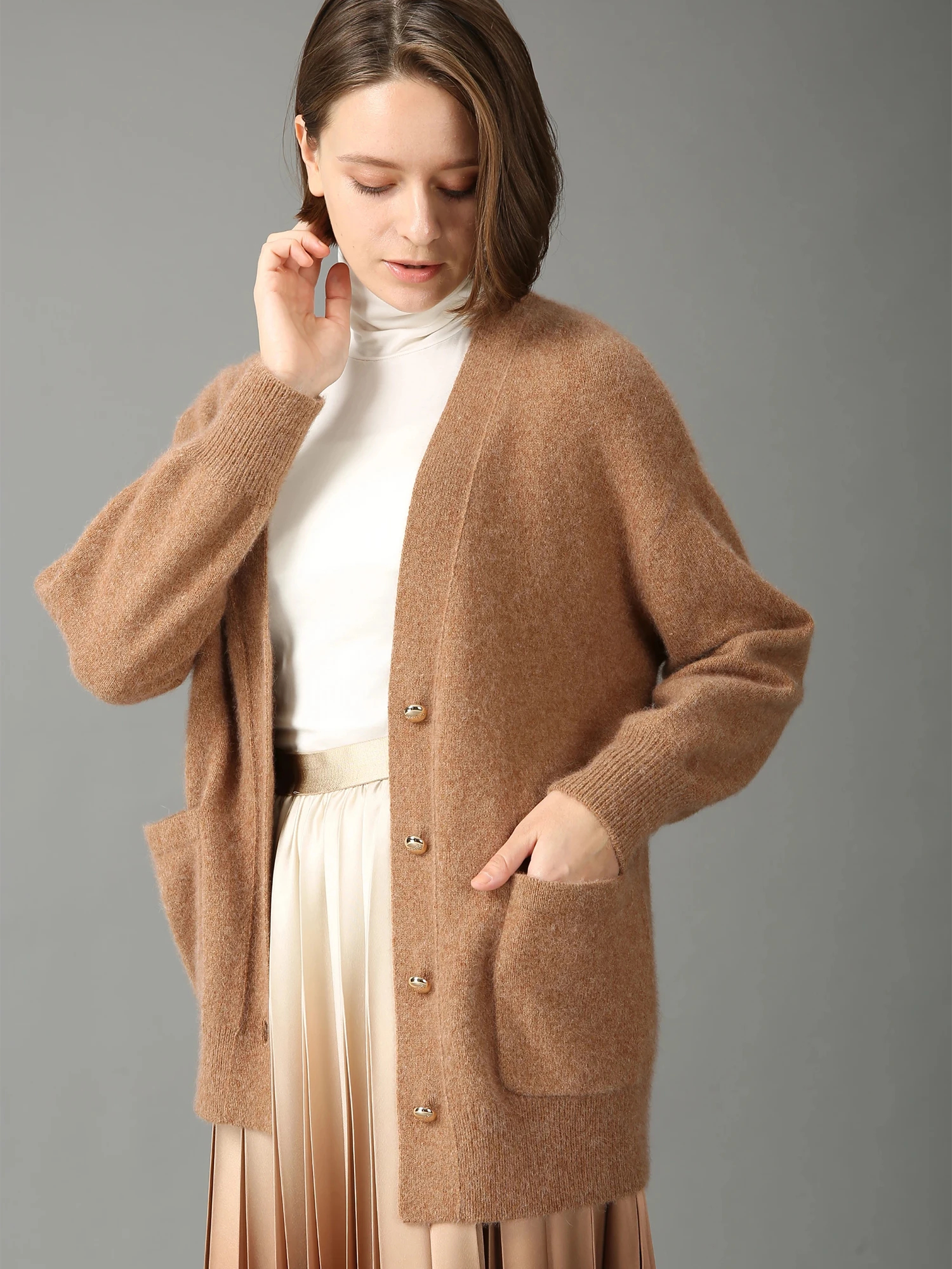 エクラ掲載】 ダーウィン ウール/フォックス カーディガン ニット