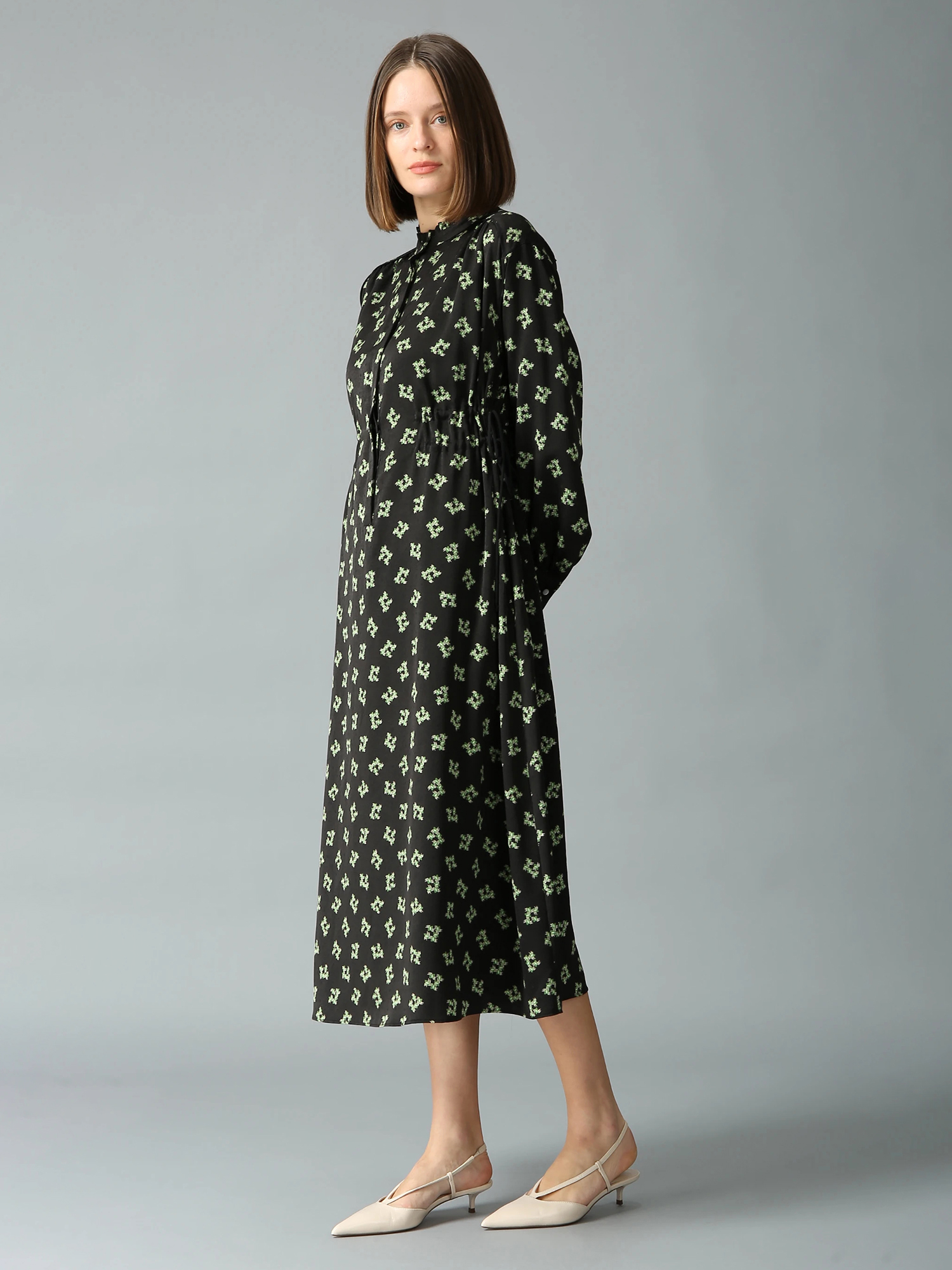 新品・97,900円・訳有☆MORABITO BLANC/プリントワンピース ジオメプリントワンピース ｜ MORABITO SPELL（モラビトスペル）｜.K