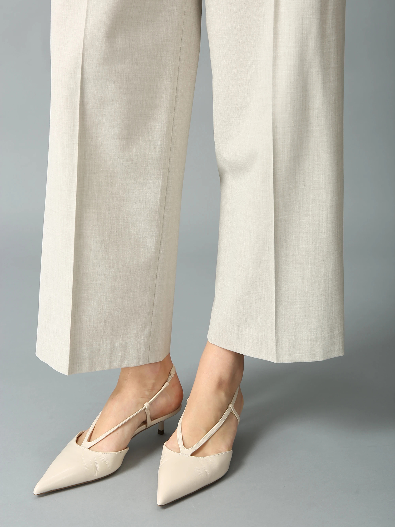 ストレッチストレート パンツ ｜ MORABITO SPELL（モラビトスペル