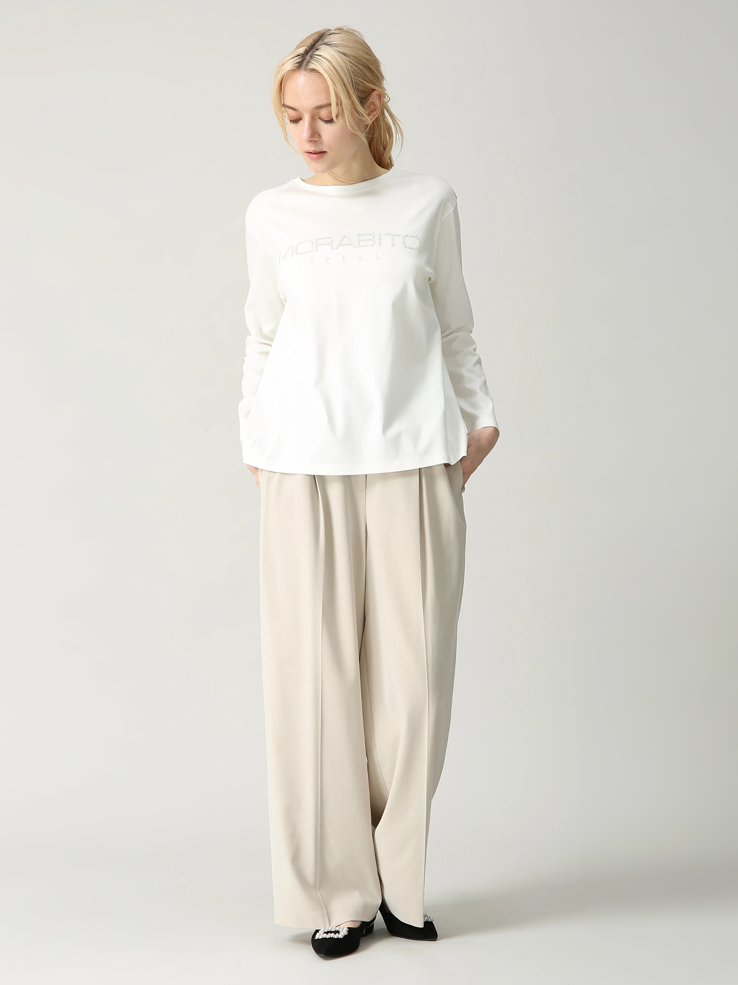 コットンスムースプルオーバー（モラビトロゴ刺繡） ｜ MORABITO SPELL