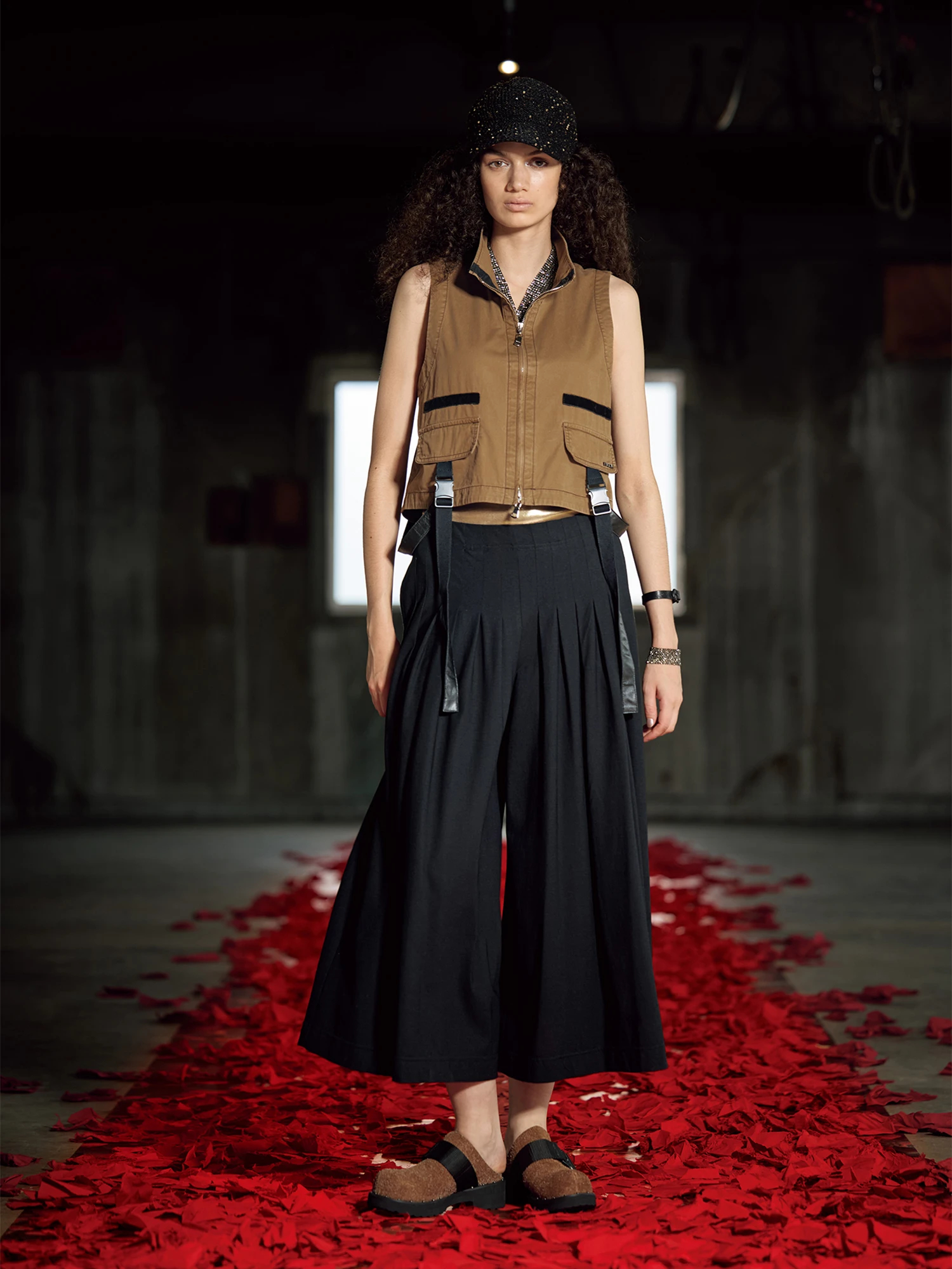 ウォッシュアウトツイル ベスト ジレ ｜ PRIDE（プライド）｜.K online