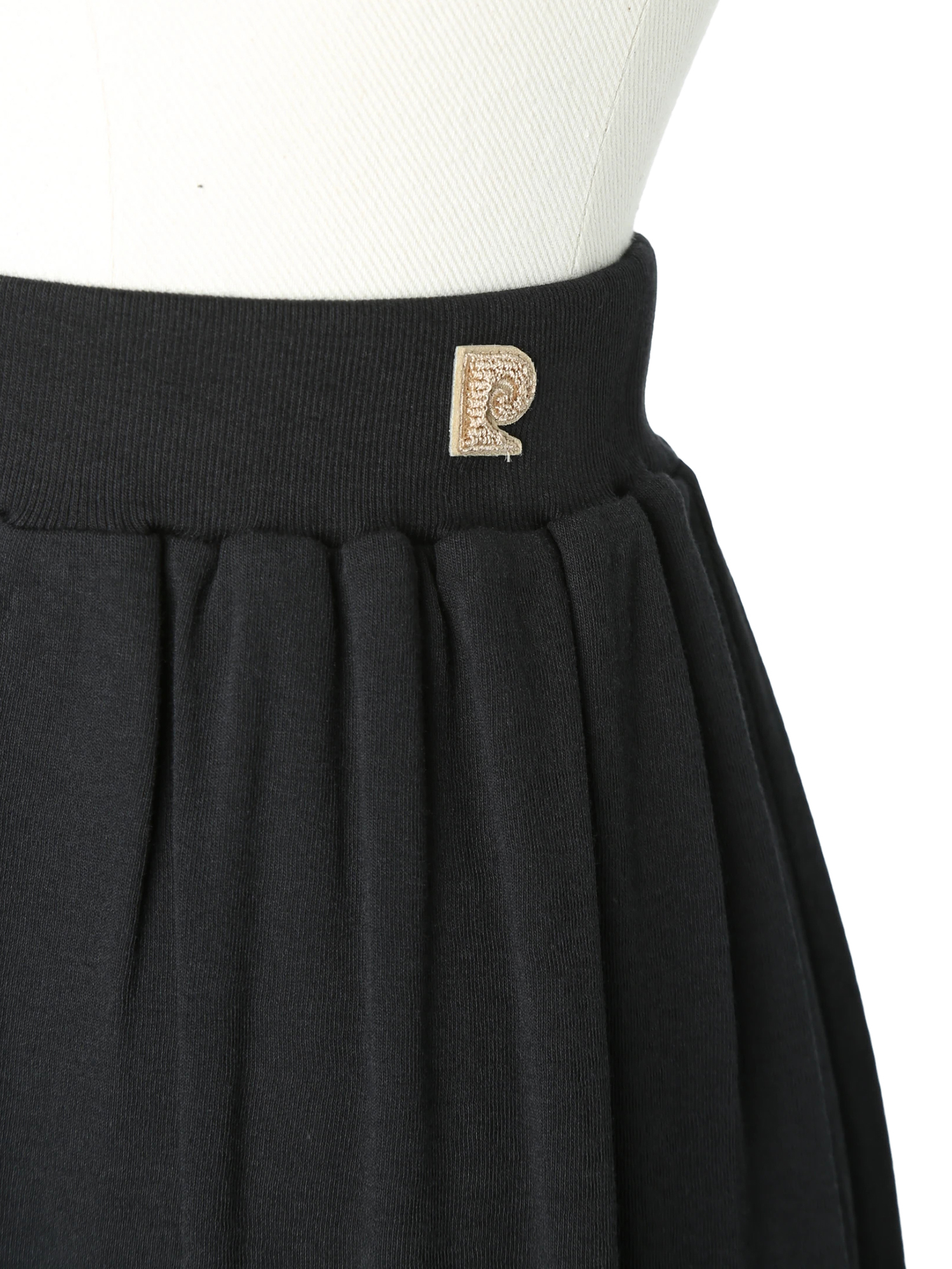 アルビニツイスト スカート ｜ pierre cardin（ピエールカルダン）｜.K