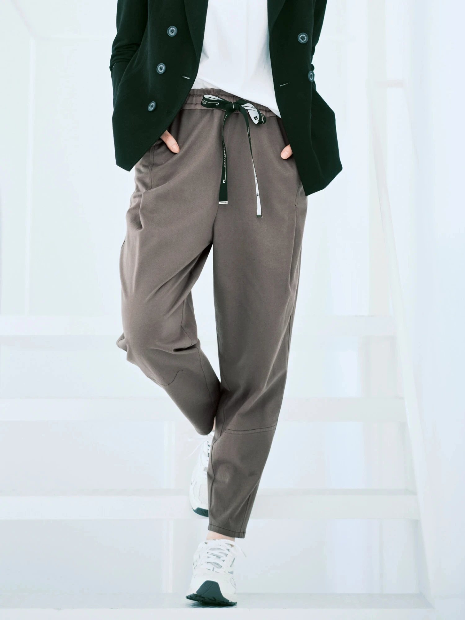 pierre cardin ブラック ストレートパンツ カタログ掲載】クラシックテンジク パンツ ｜ pierre cardin（ピエール