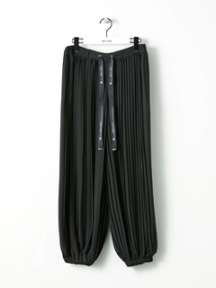 pierre cardin(ピエールカルダン) |シフォンプリーツ パンツ